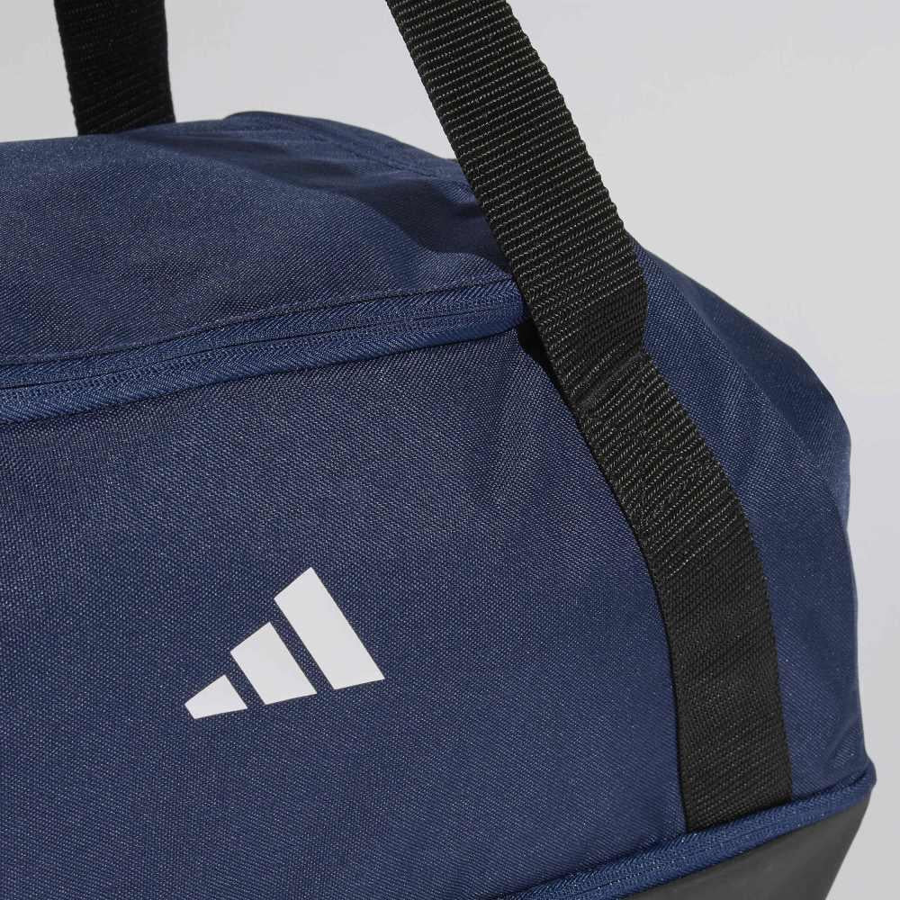 adidas Bolsa De Viaje Pequeña Con Compartimento Inferior Tiro - Image 5