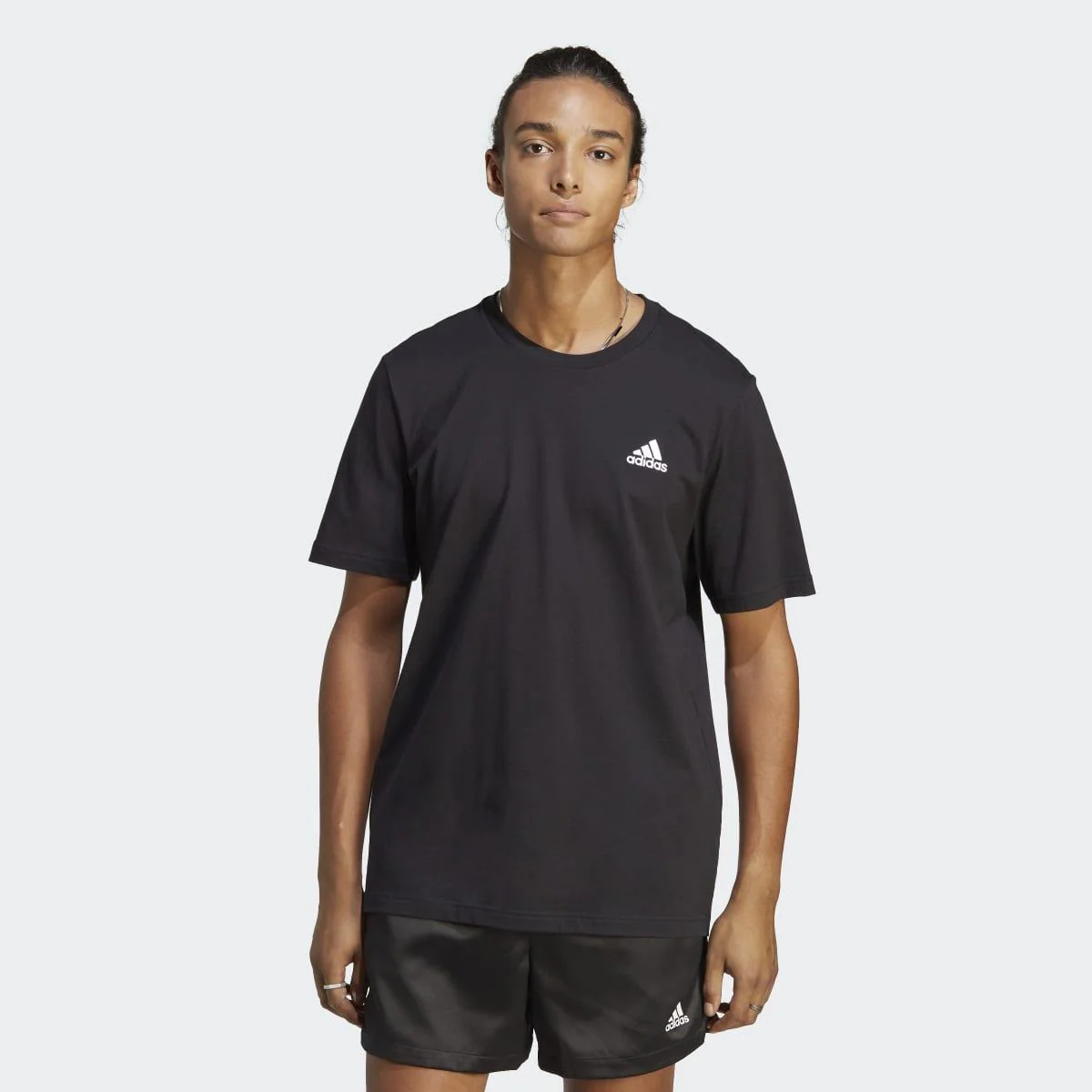 adidas Essentials Single Jersey Embroidered Small Logo