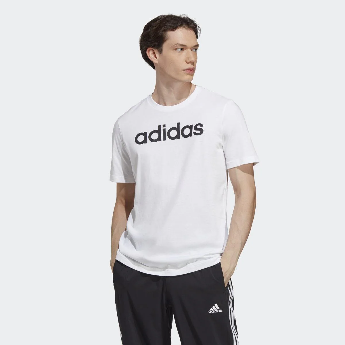 adidas Essentials Single Jersey Linear Embroidered Logo
