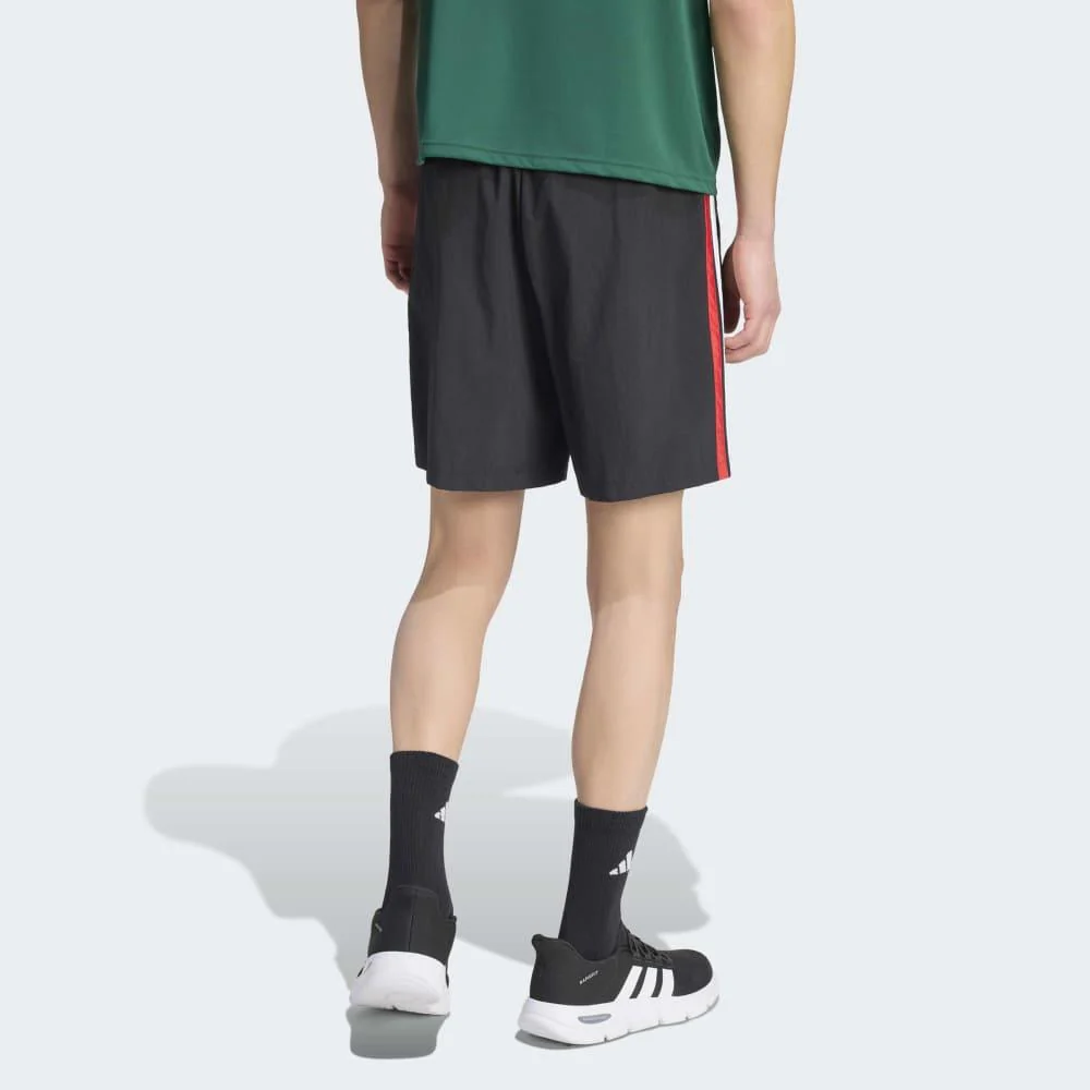 adidas Pantalón Corto Técnico Essentials 3 Stripes Chelsea - Image 2