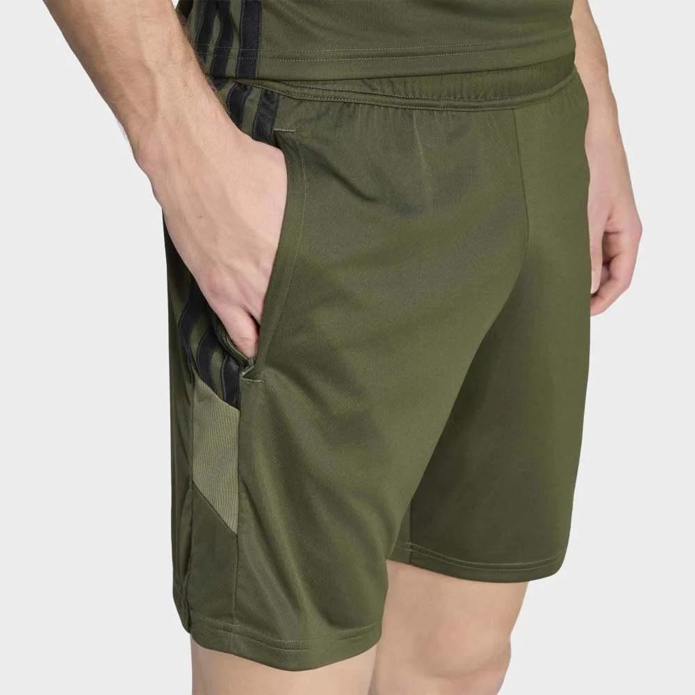 adidas Pantalón Corto Tiro 26 Essentials - Image 4