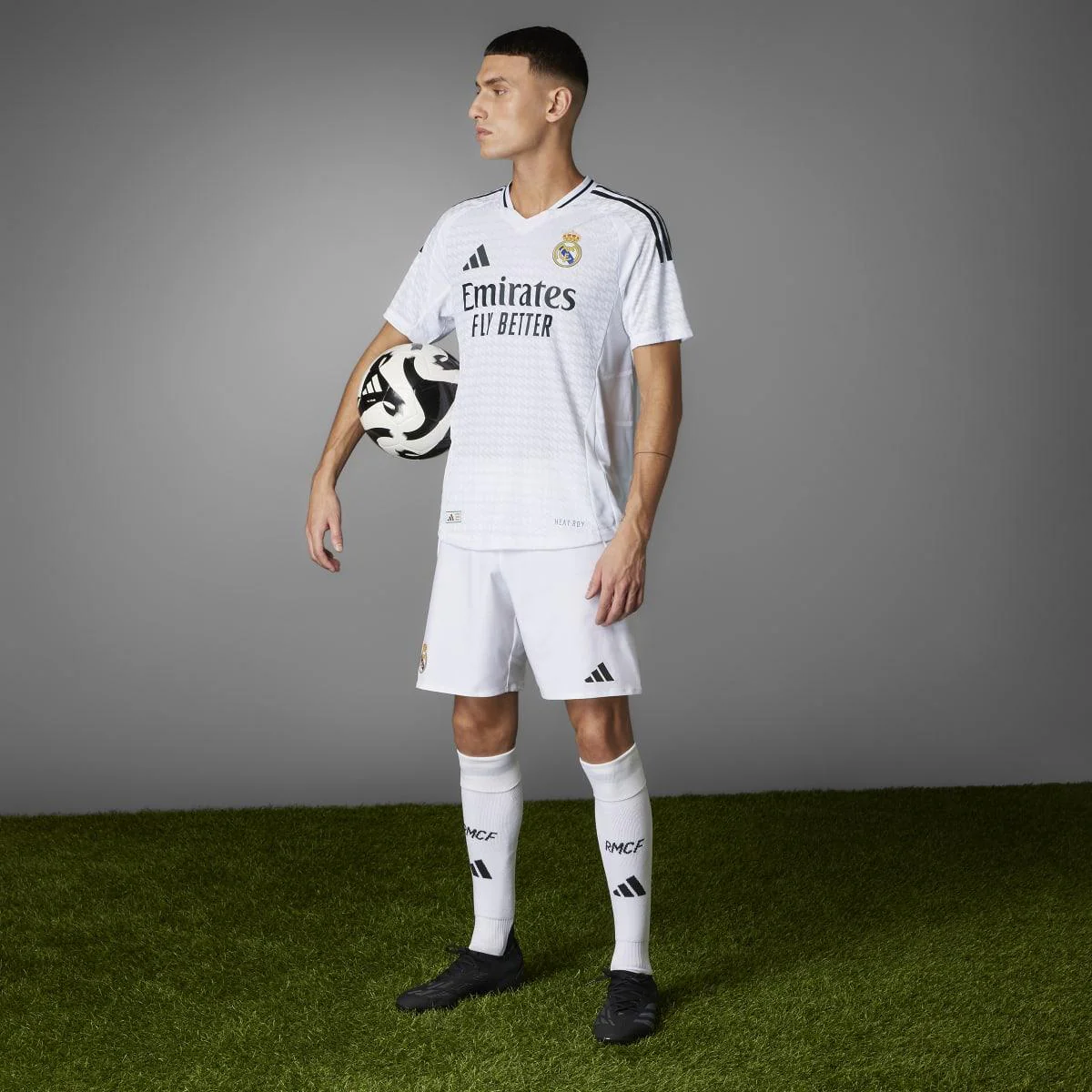 Camiseta adidas Primera Equipación Real Madrid 24-25 Authentic - Image 5