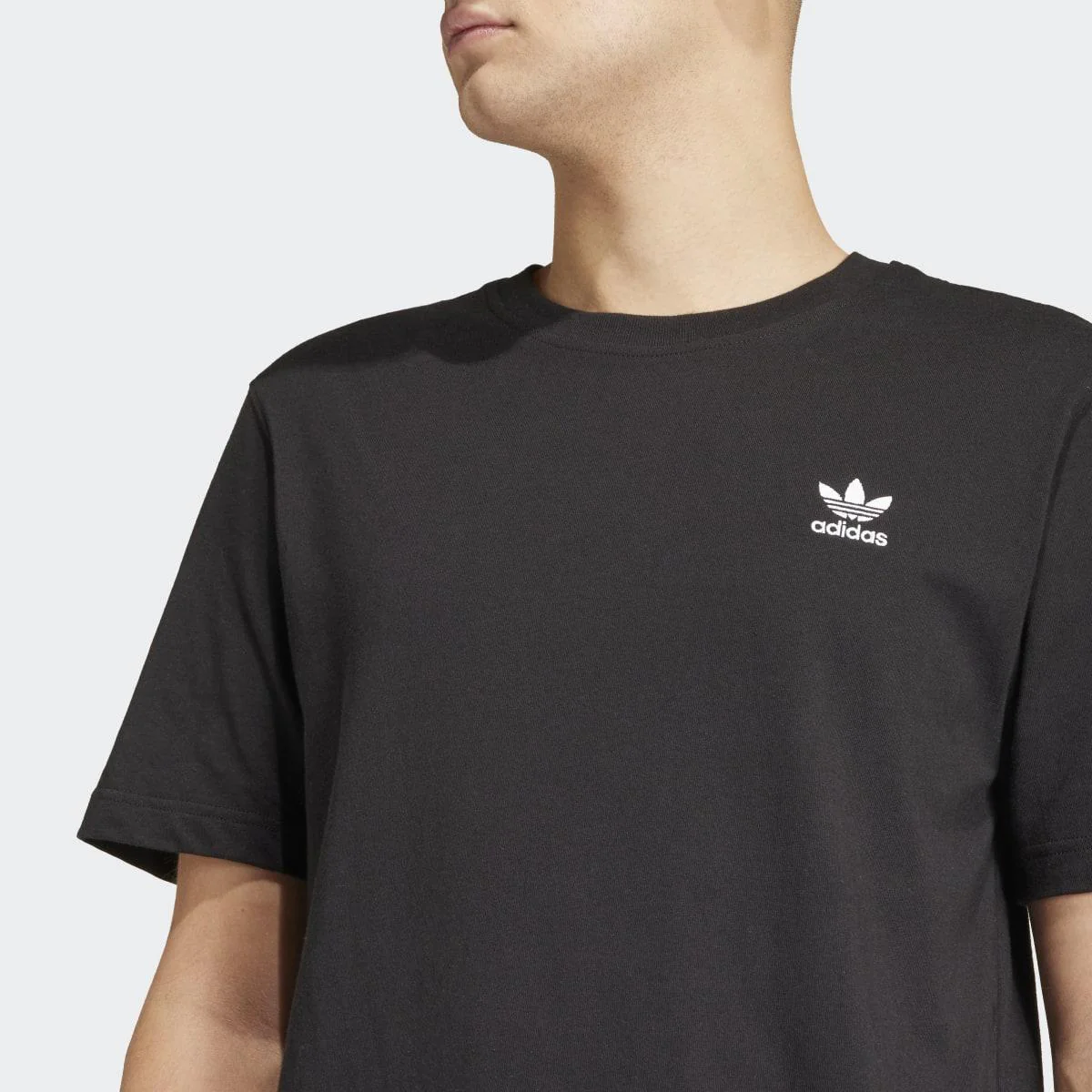 Camiseta Casual Hombre Essential Tee adidas Sportswear - Image 4