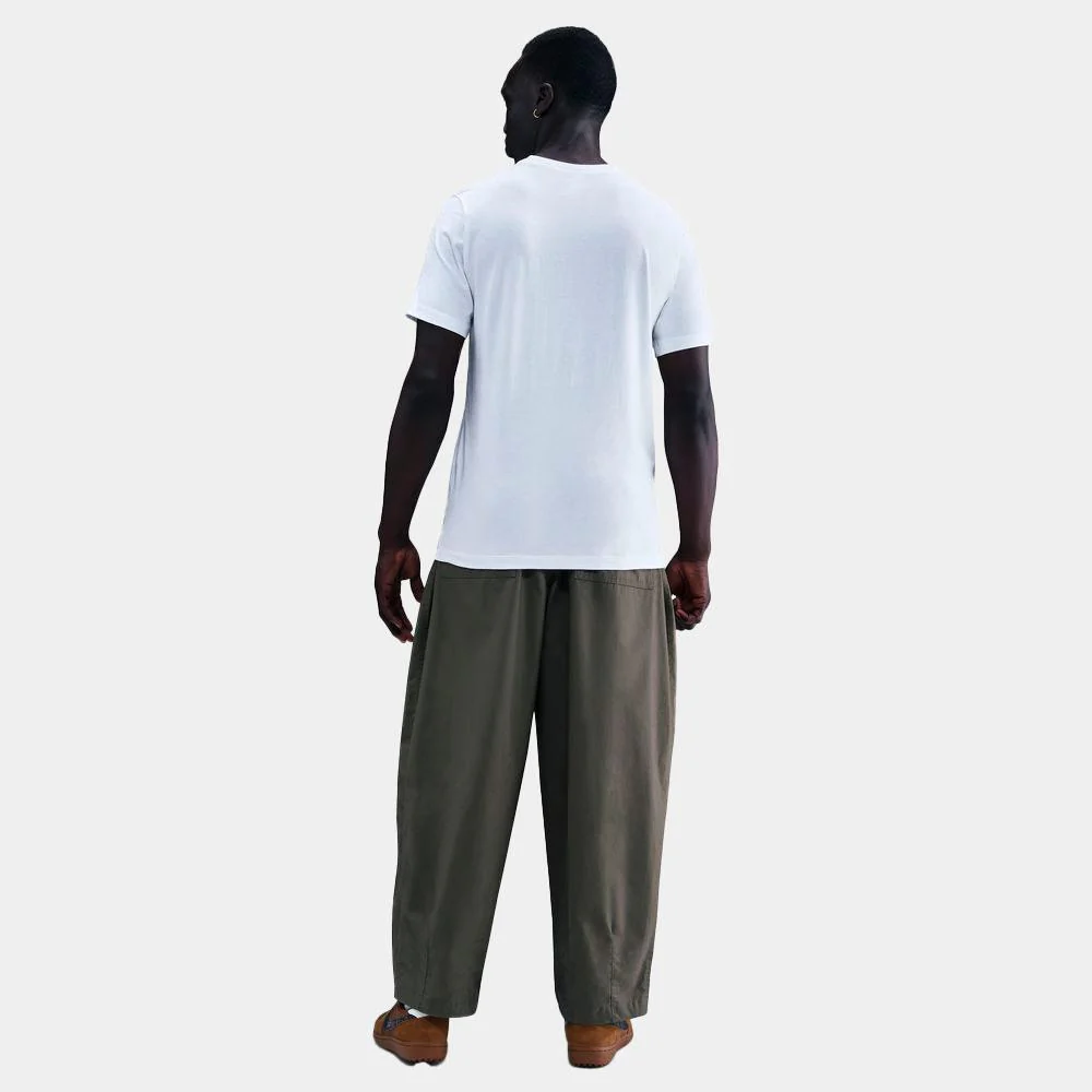 Camiseta Nike Sportswear Club - Image 2
