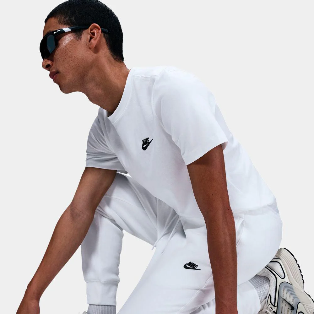 Jogger Nike Club – Hombre - Image 3
