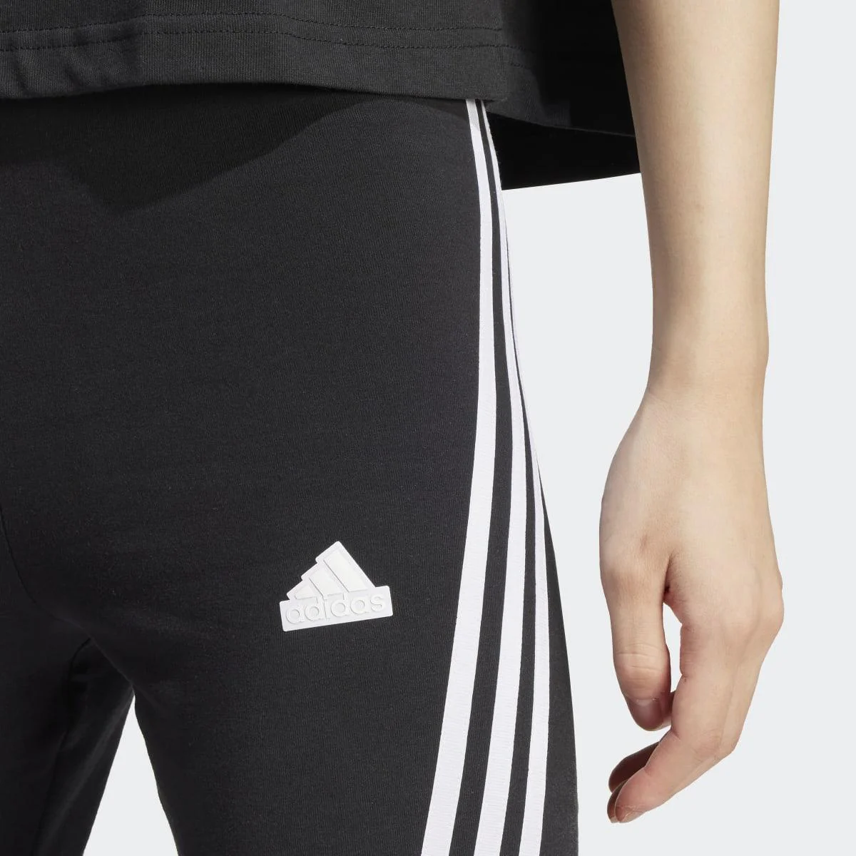 Malla Ciclista Casual Mujer W Fi 3s Biker adidas Sportswear - Image 3