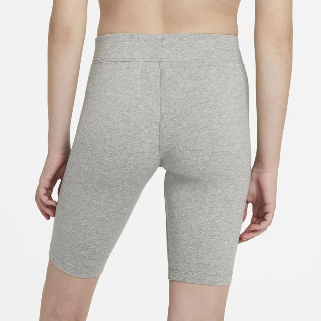 Malla Corta Nike Sportswear Essential - Image 2