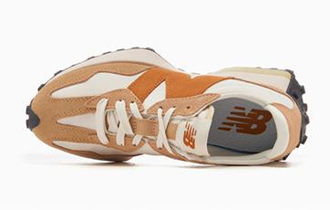 New Balance 327 - Image 3