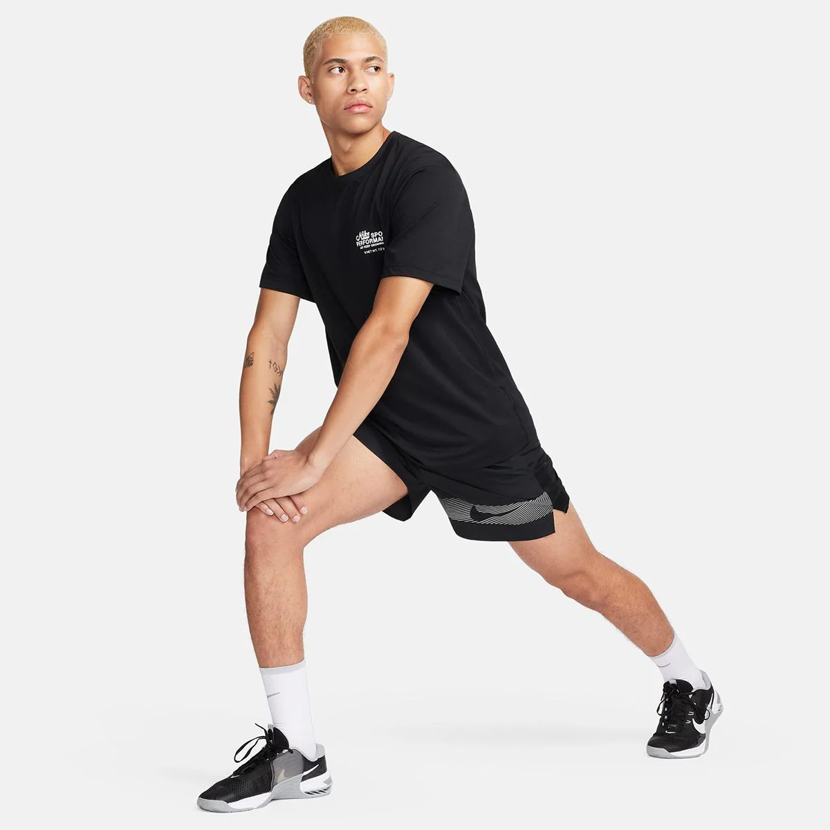 Nike Challenger Flash Men's DrI-Fit - Image 4