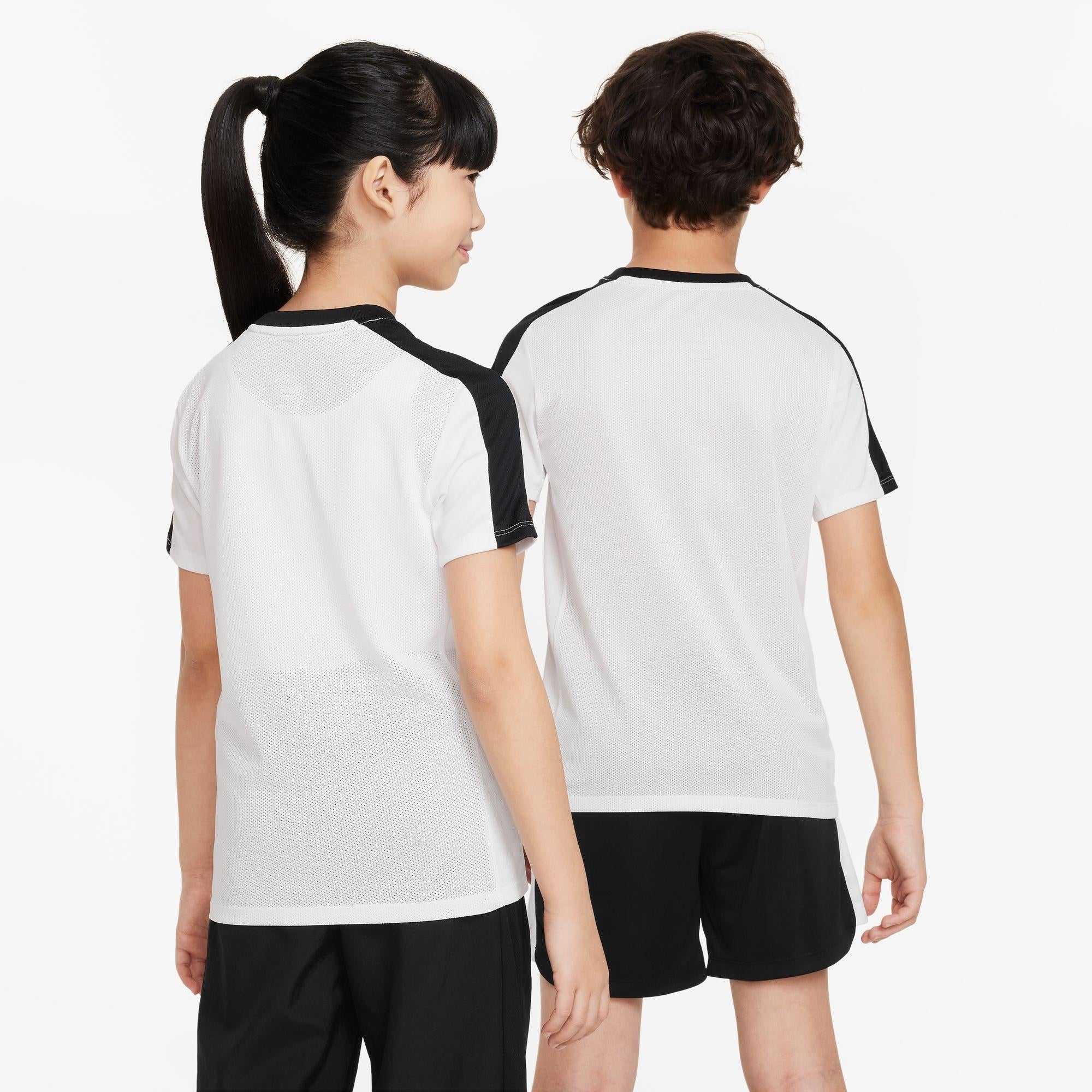 Nike DrI-Fit Academy23 Kids' Soccer - Image 2