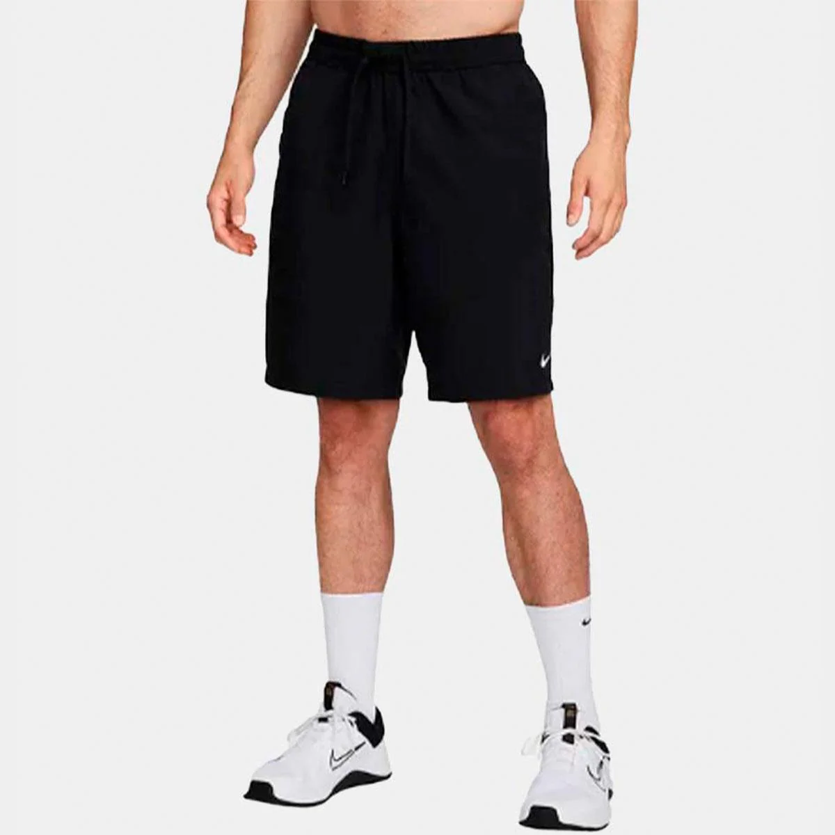 Pantalón Nike Form Corto Versátil DrI-Fit De 23 cm Sin Forro - Hombre