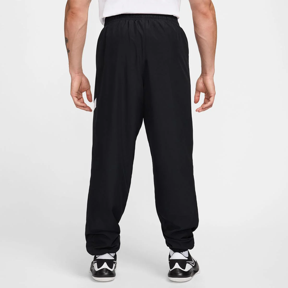 Nike Icon Men's Woven Basketball - Image 2