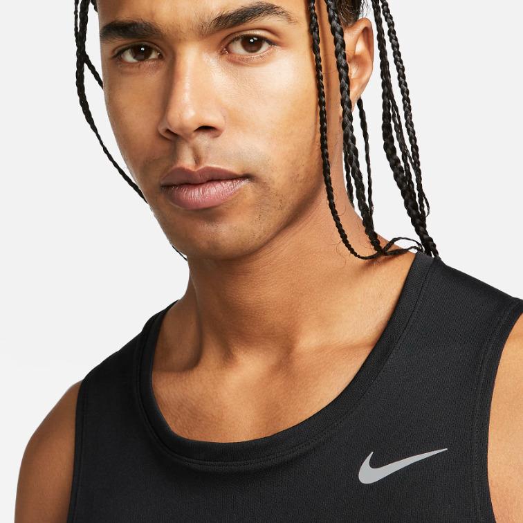 Camiseta Nike Miler De Tirantes De Running DrI-Fit - Hombre - Image 3