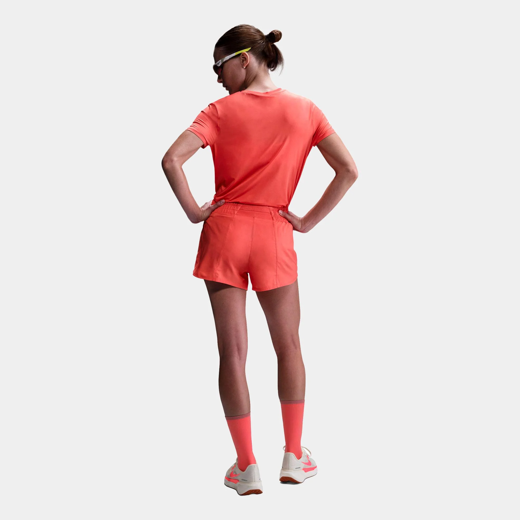 Nike One Swoosh Women's DrI-Fit - Image 2