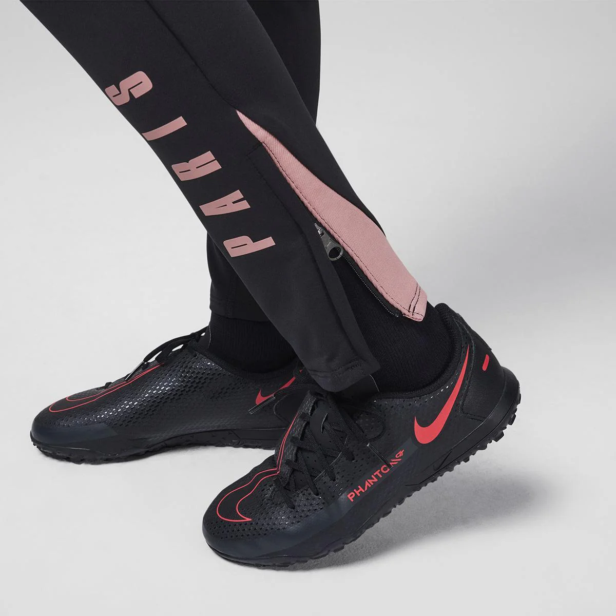 Nike Pantalón Niño Paris SainT-Germain Strike - Image 4