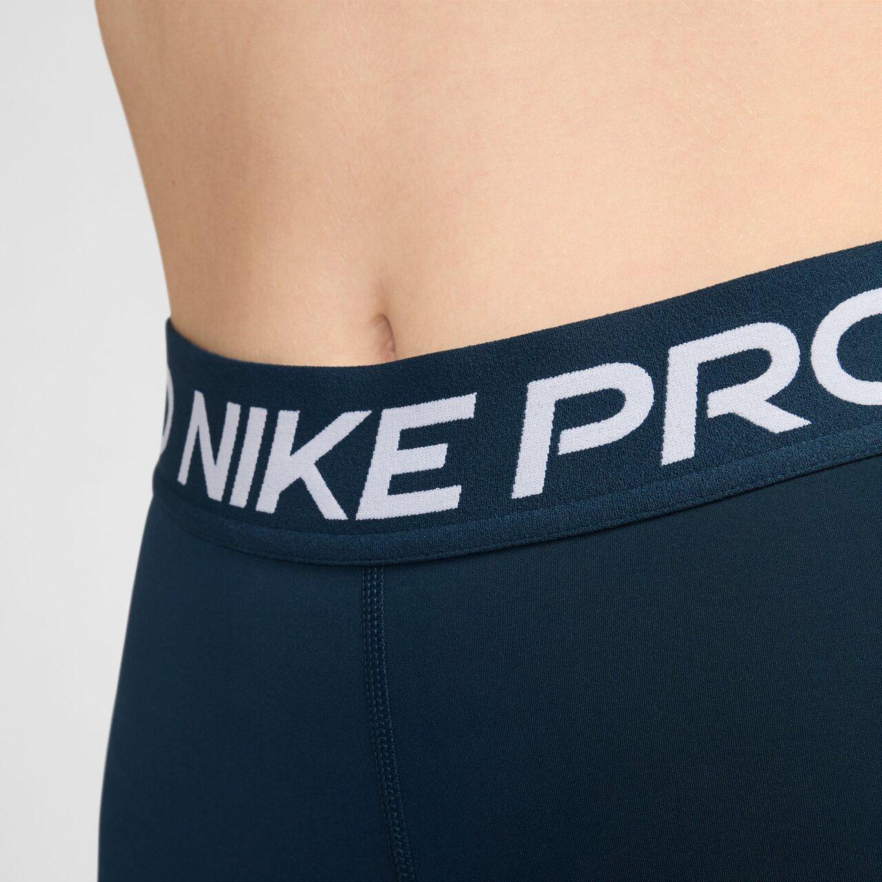 Nike Pro 365 Women's 5" Shorts - Image 3