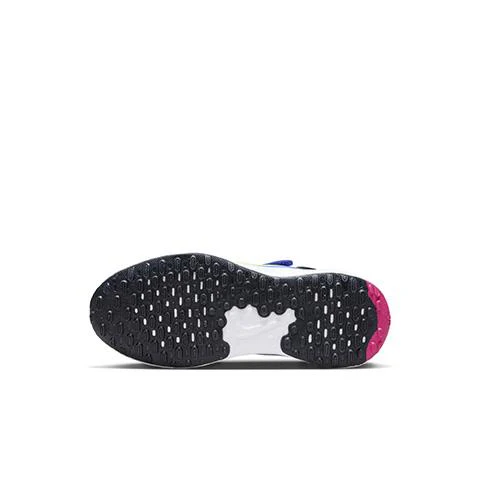 Nike Revolution 7 - Image 4