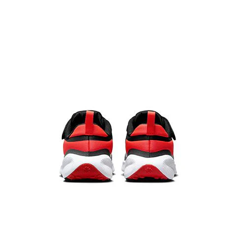 Nike Revolution 7 Little Kids' Shoe - Image 5
