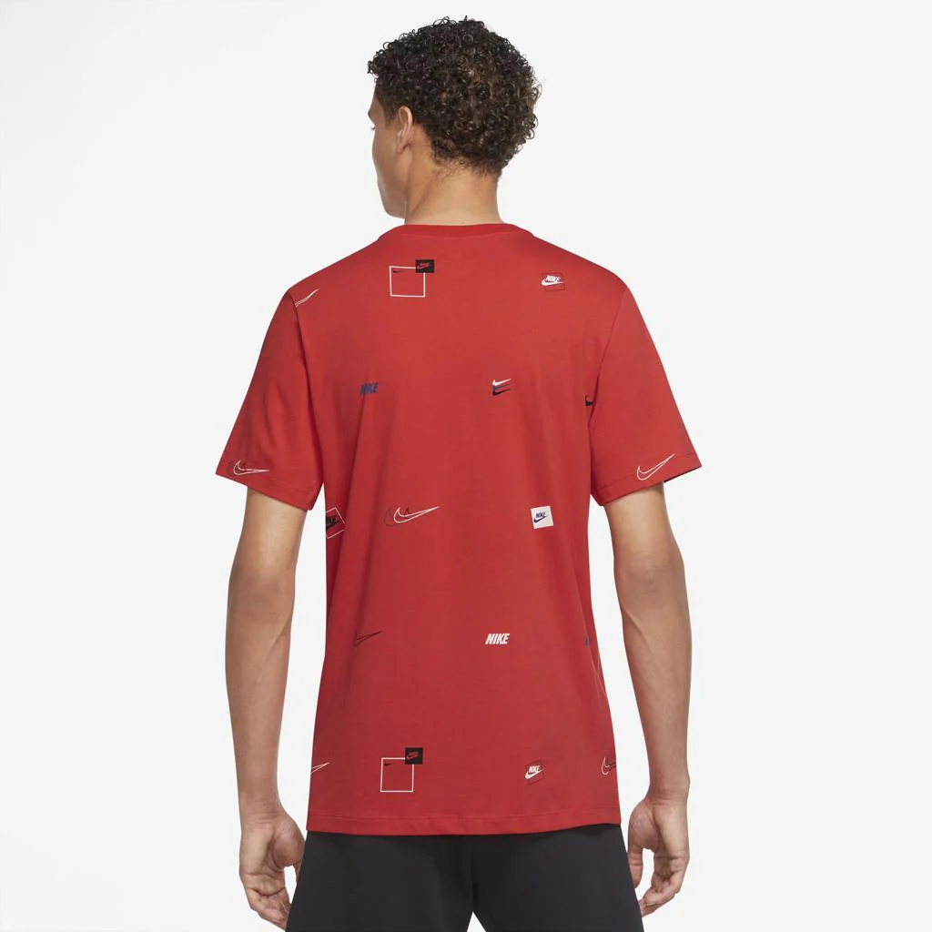 Nike Sportswear - Image 2