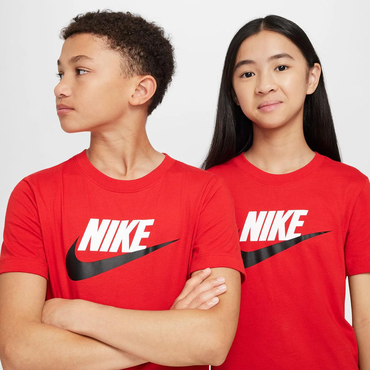 Camiseta Nike Sportswear Big Kids - Image 3