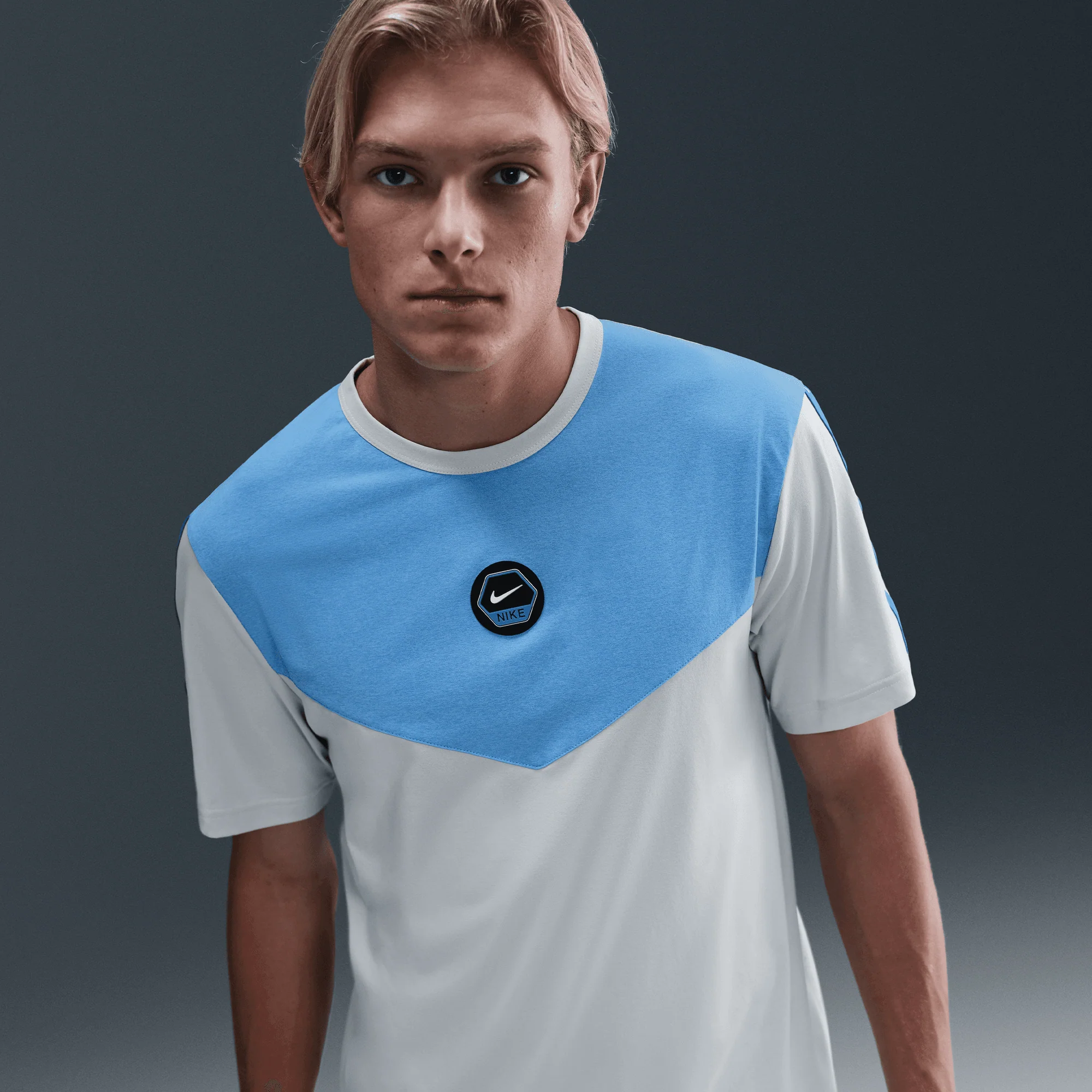 Nike Sportswear Camiseta DrI-Fit - Image 3