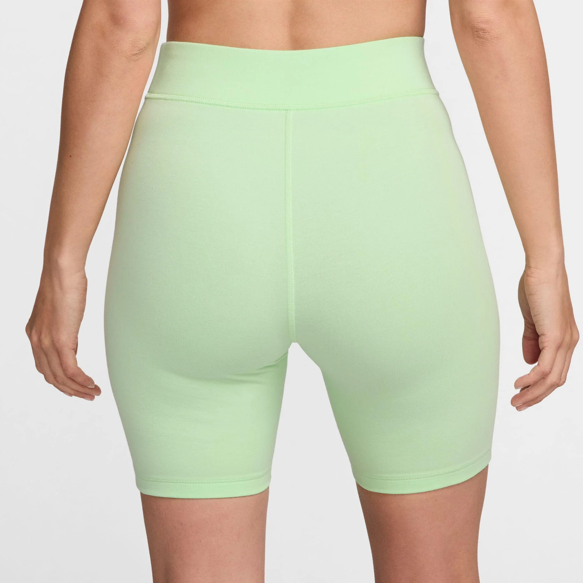 Mallas Cortas Nike Sportswear Classic De 20 cm Y Talle Alto - Mujer - Image 2