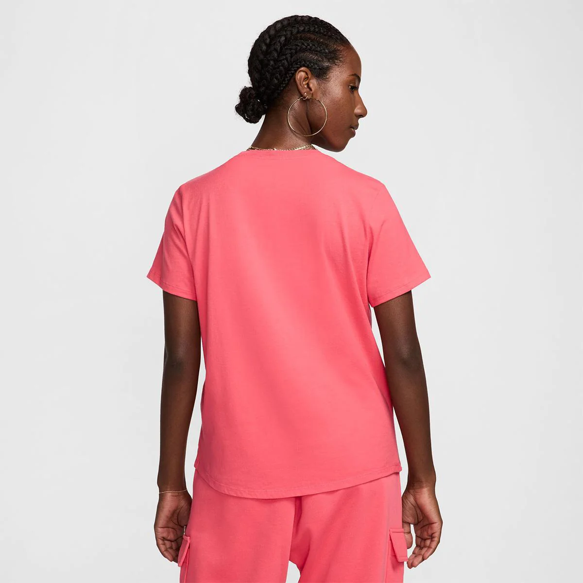 Nike Sportswear Club Essentials - Image 2