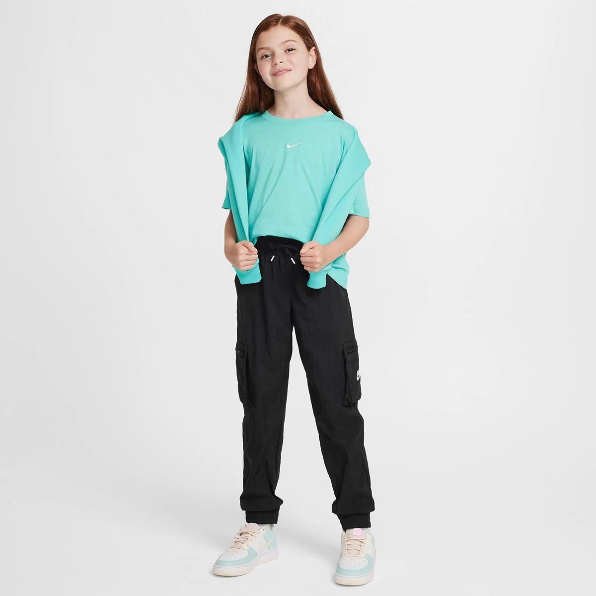 Nike Sportswear Essential - Image 4