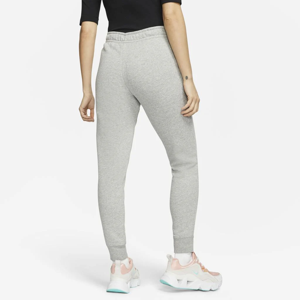 Nike Sportswear Essential - Image 2