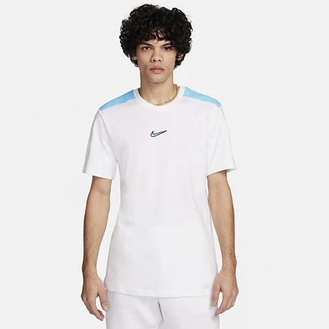 Nike Sportswear Graphic T-Shi