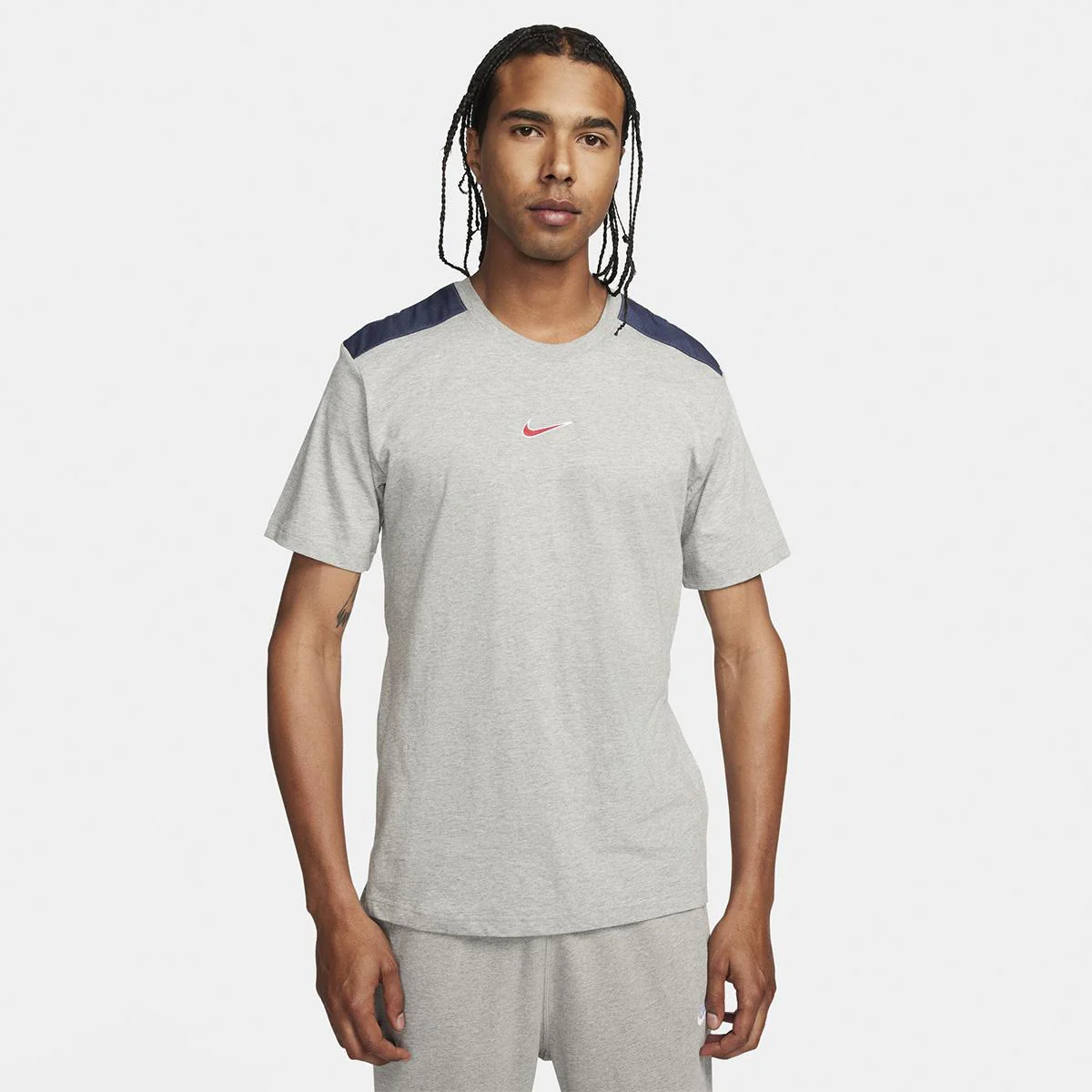 Nike Sportswear Graphic T-Shi