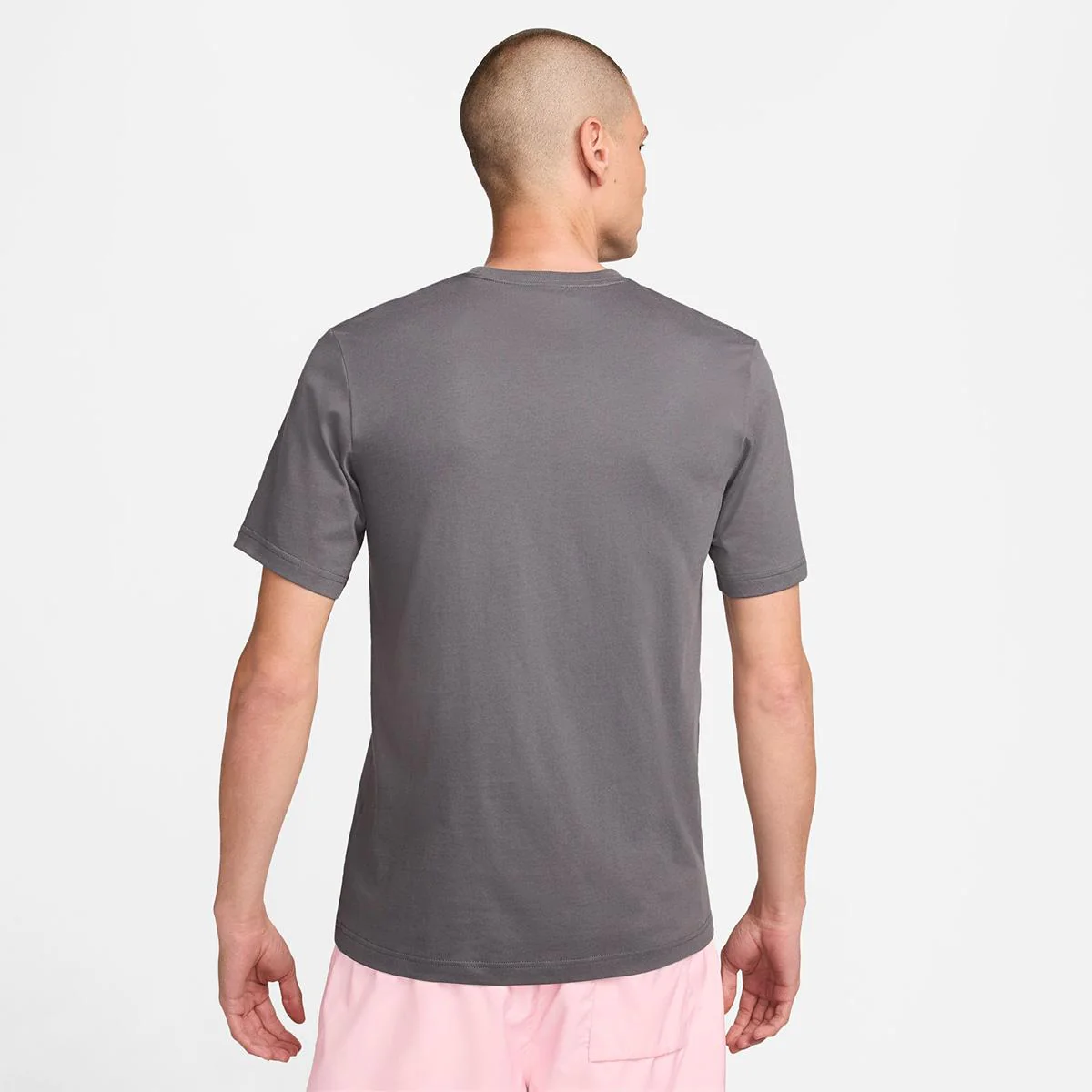Nike Sportswear Men's T-Shirt - Image 2