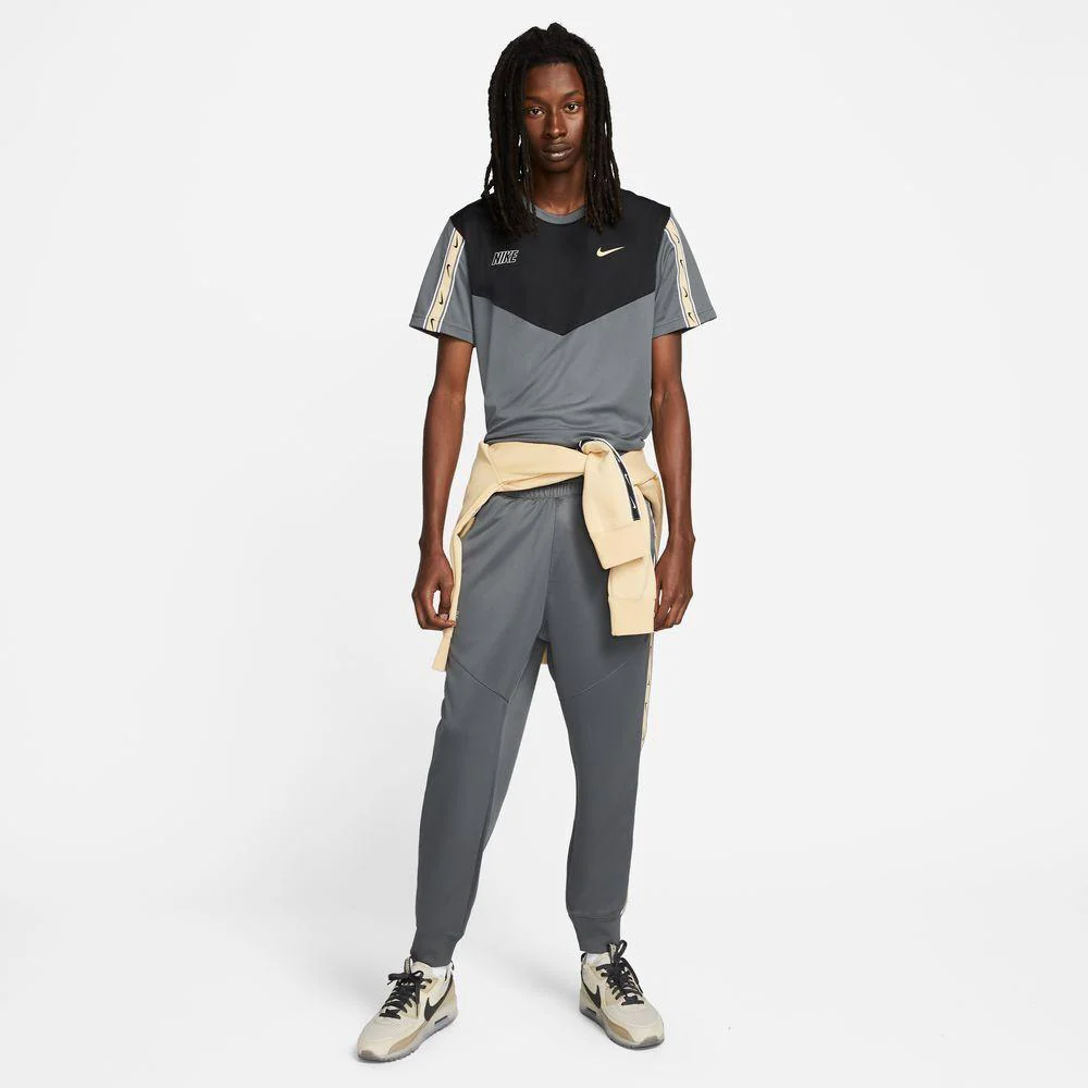 Nike Sportswear Repeat - Image 4