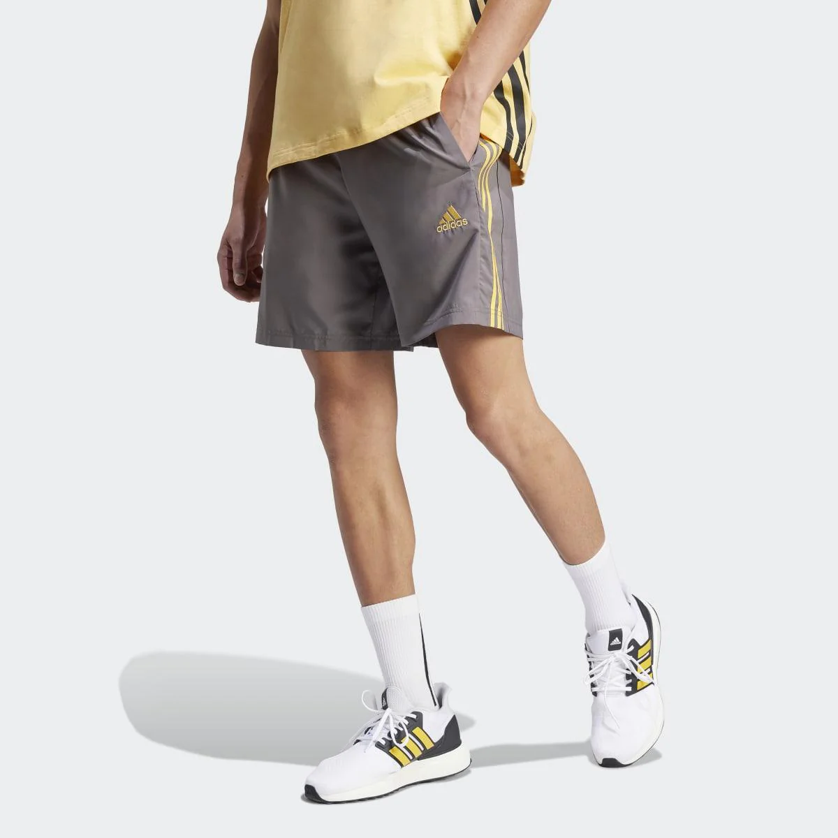 Pantalón Corto Casual Hombre M 3s Chelsea adidas Sportswear