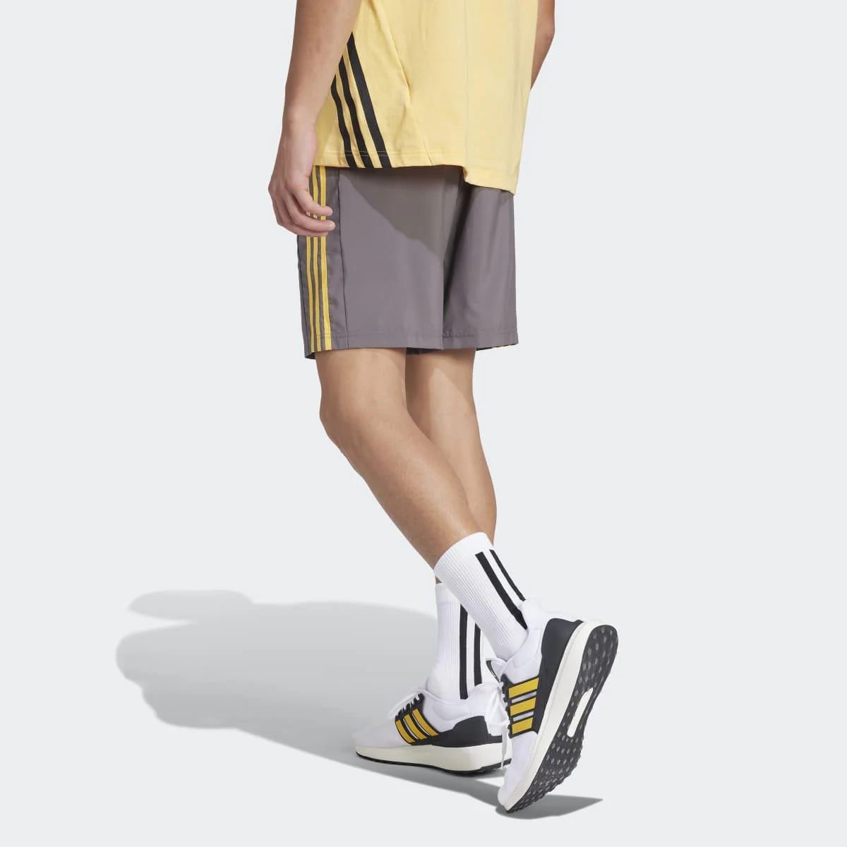 Pantalón Corto Casual Hombre M 3s Chelsea adidas Sportswear - Image 2