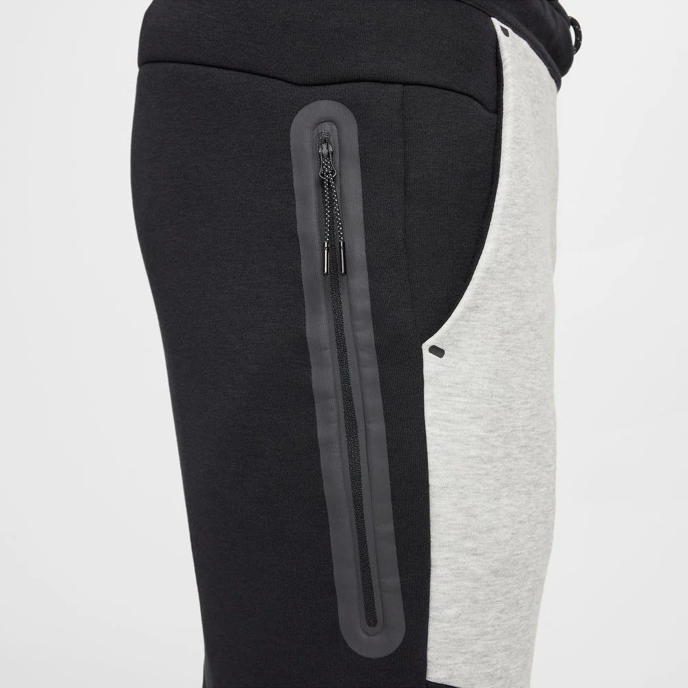 Pantalones Nike Tech - Image 4