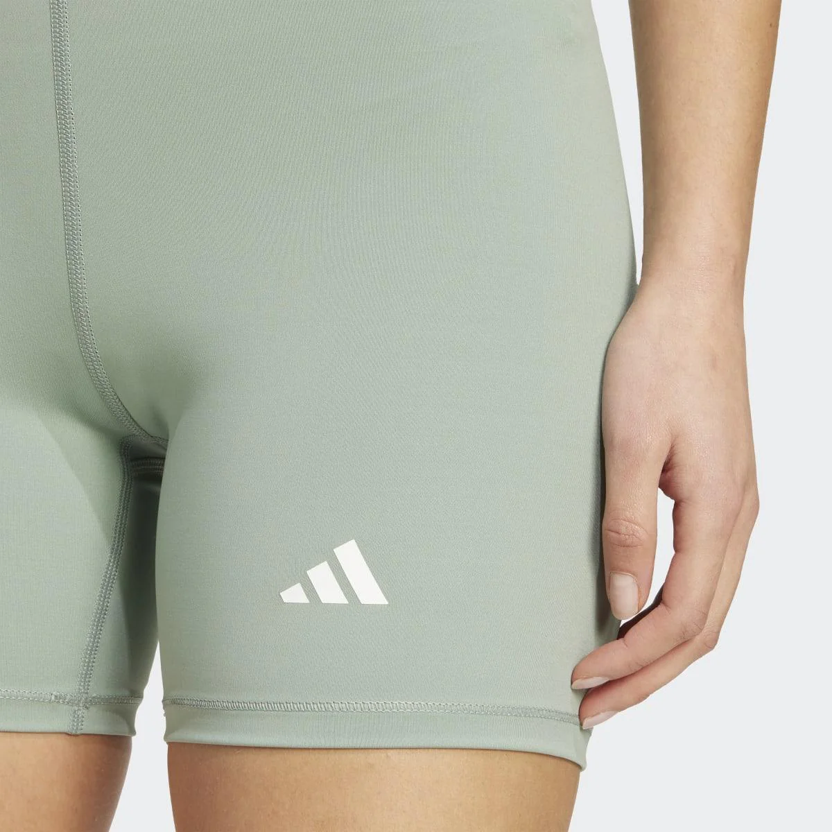 Short Deportivo adidas De Mujer Tf Sho L - Image 3