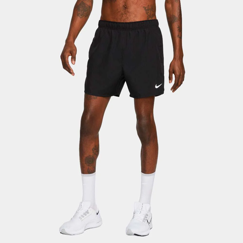 Pantalón Nike Challenger Corto De Running DrI-Fit De 13 cm Con Malla Interior - Hombre - Image 5
