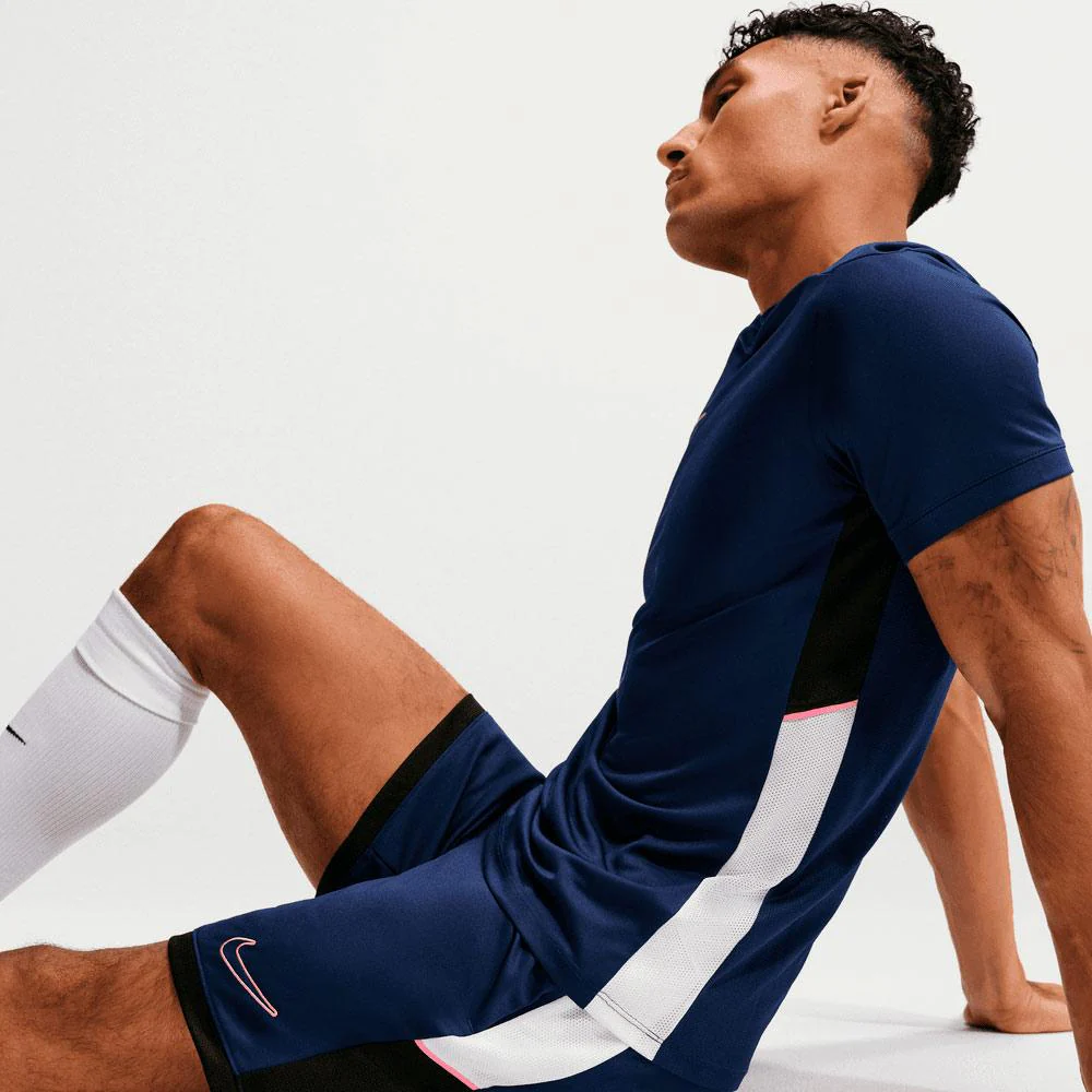 Shorts De Fútbol Nike Academy DrI-Fit Para Hombre - Image 3