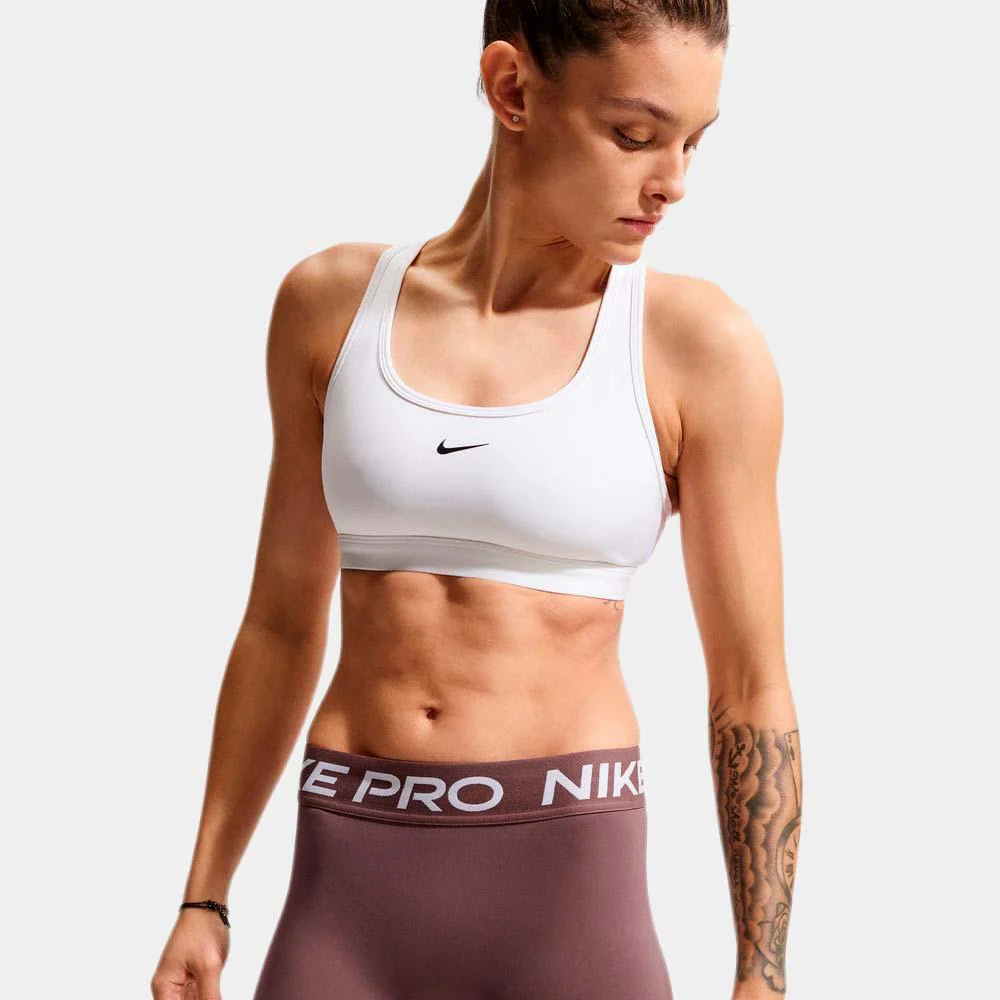 Mallas Cortas Nike Pro De 8 Cm Y Talle Medio - Mujer - Image 3