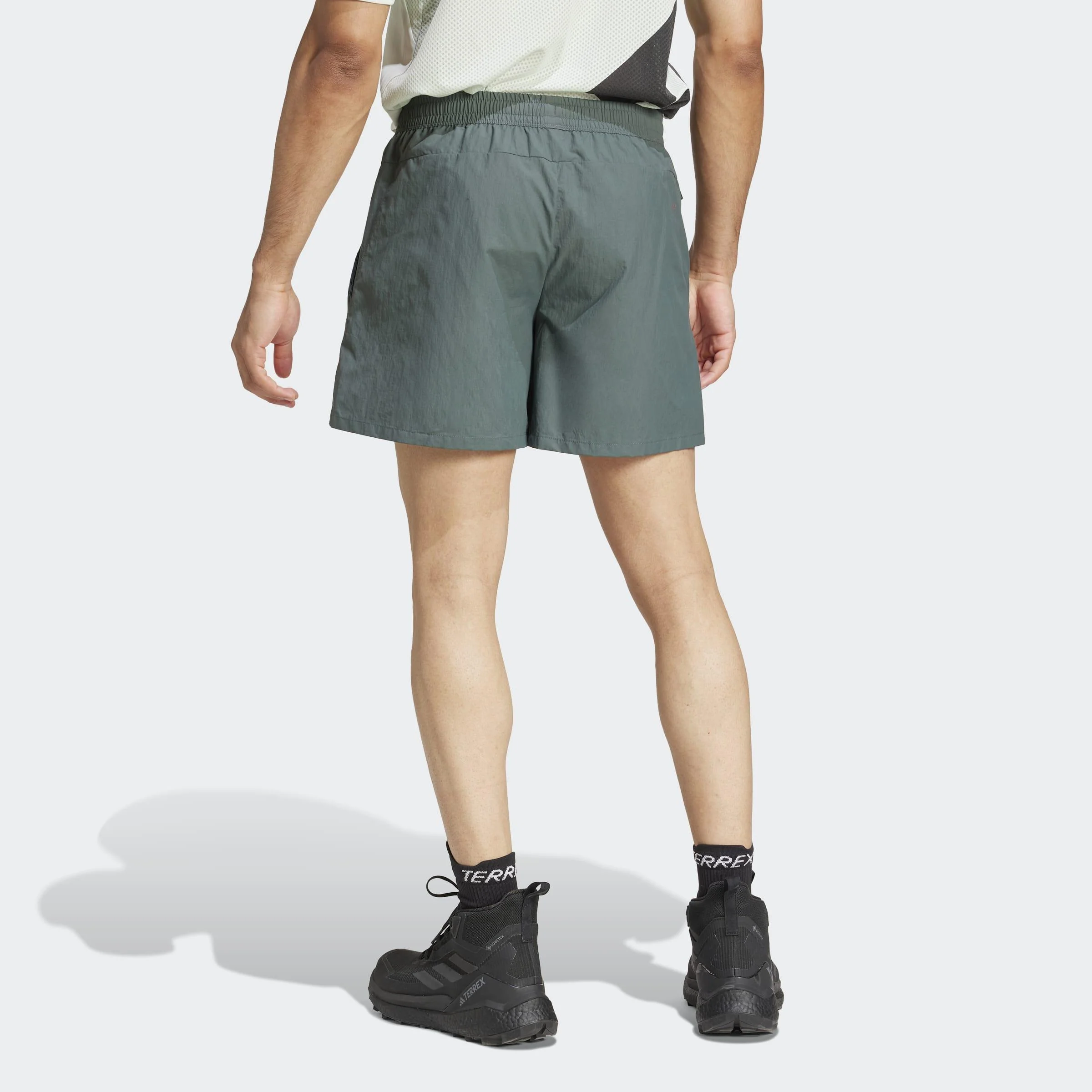 Shorts Outdoor adidas Hombre Mt Short - Image 2