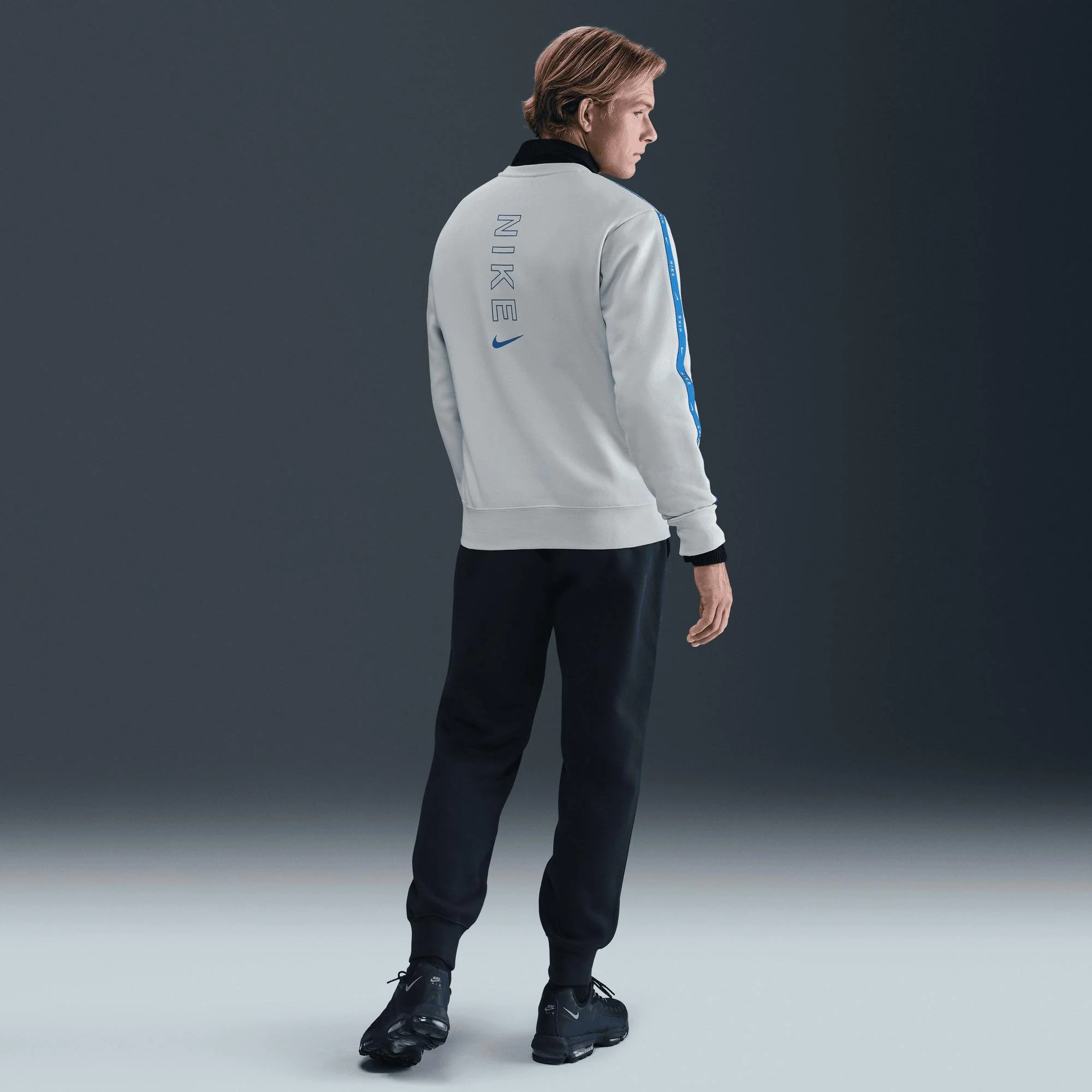 Sudadera Nike Sportswear Club - Image 2