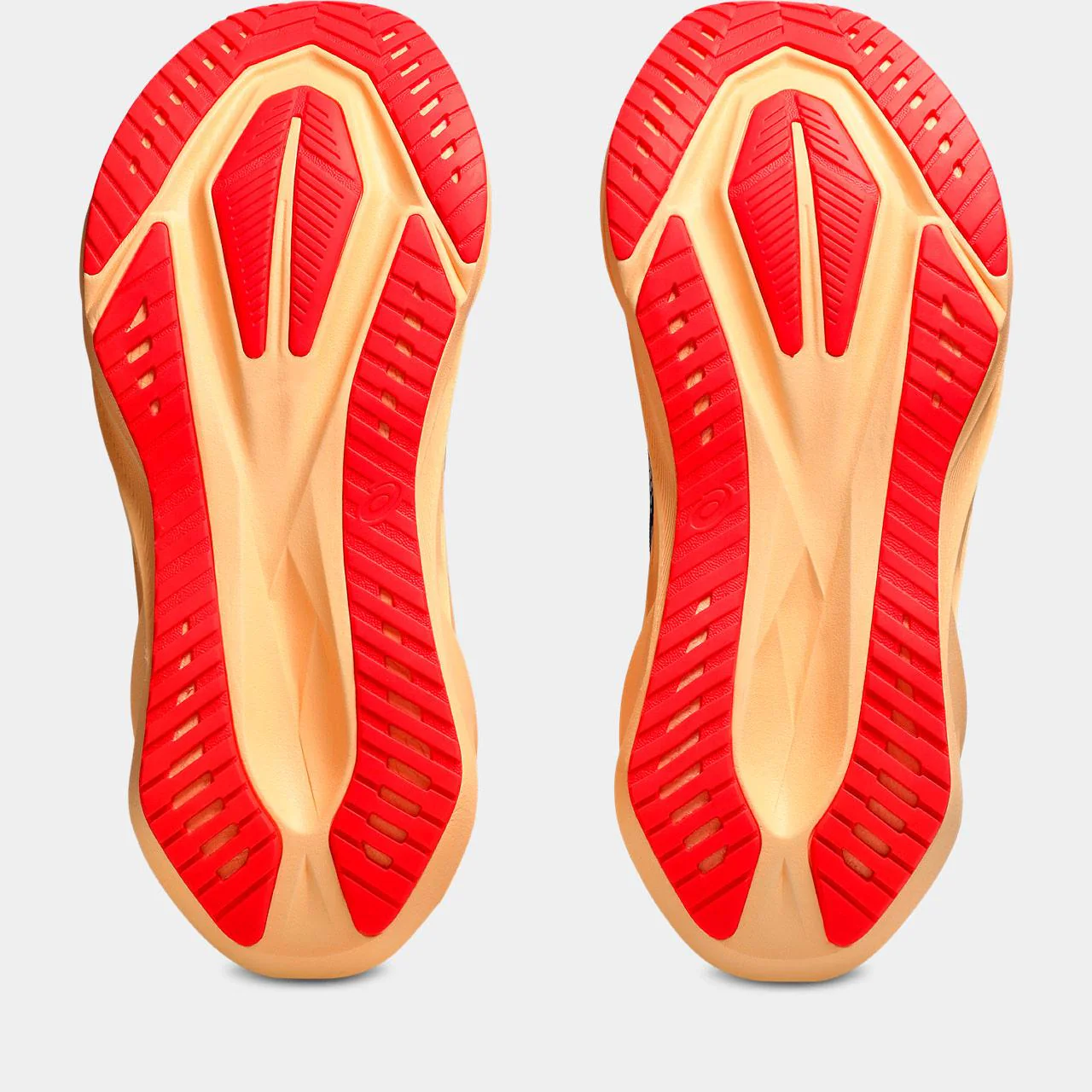 Zapatilla Asics Novablast 5 - Image 4