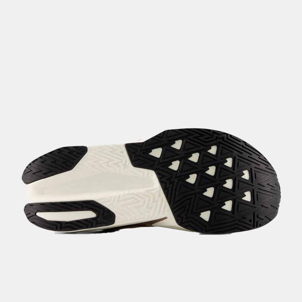 Zapatilla New Balance Fuelcell Rebel v5 - Image 5