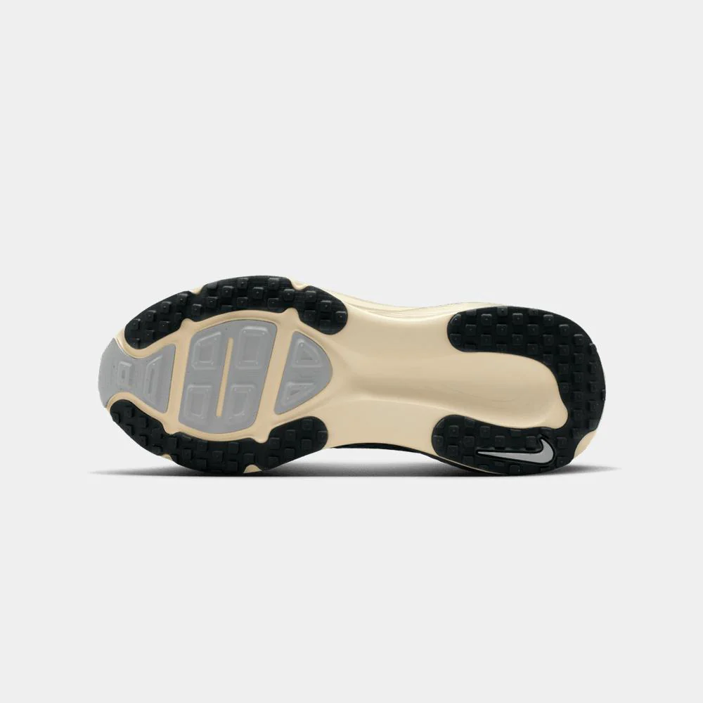 Zapatillas Nike Vomero 18 se De Running Para Asfalto - Mujer - Image 4